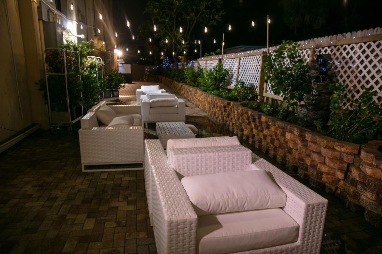 Comfort Inn Oceanside Deerfield Beach Exterior foto