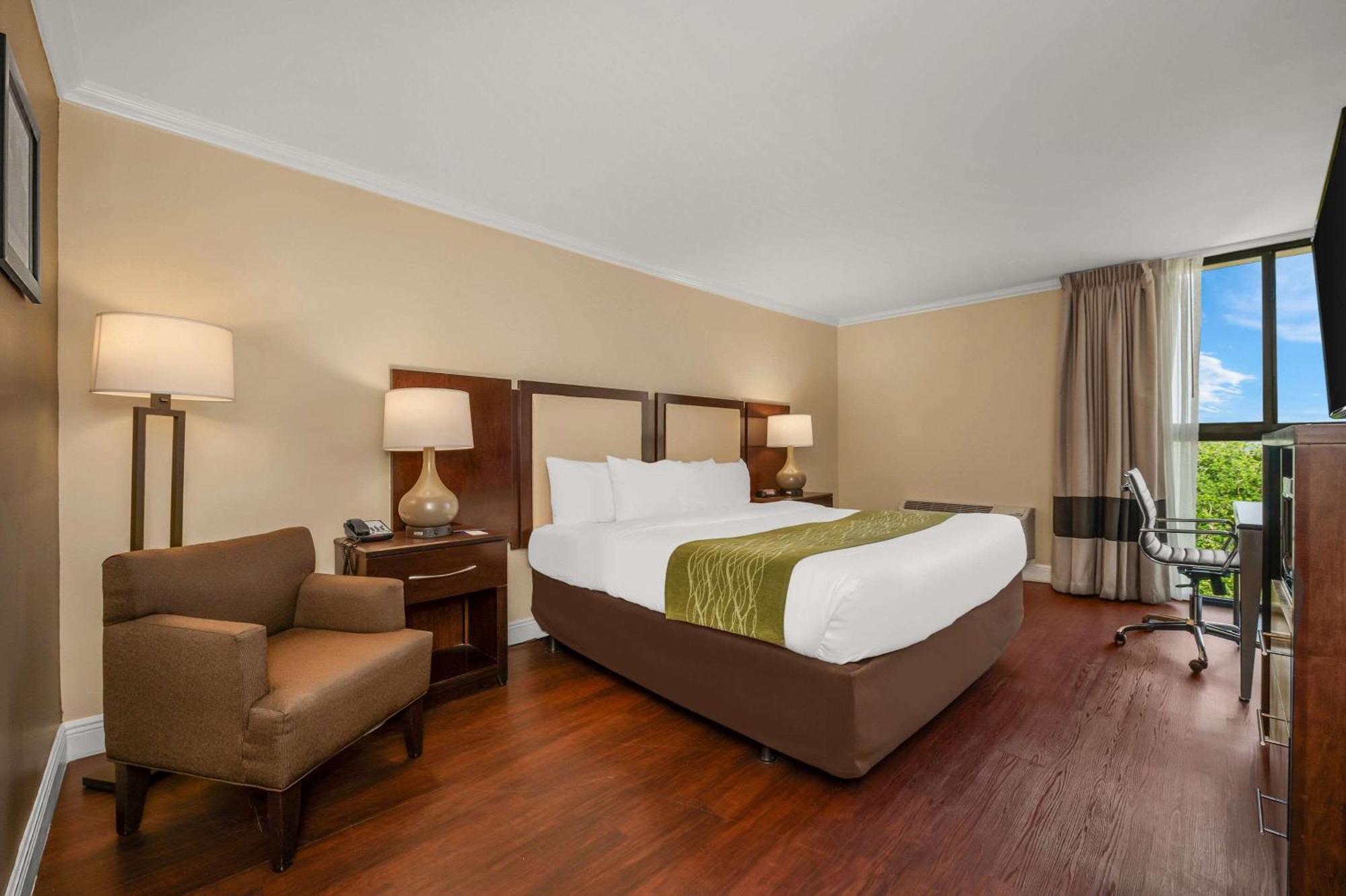 Comfort Inn Oceanside Deerfield Beach Exterior foto